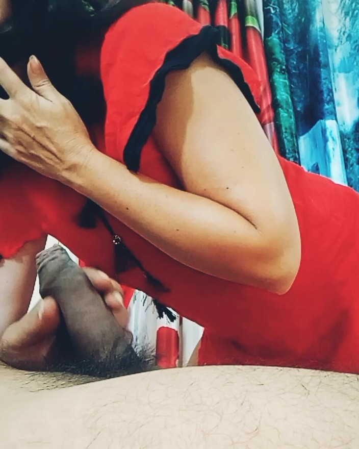 Bolly Karma: Sürtük evli kadın büyük zenci yarağına övgü