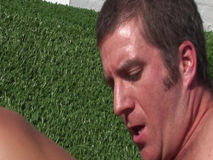 DARVASEX: Antojo de milfs escena 3 tetona rubia y morena milf trío