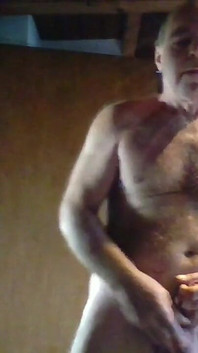 Ich bin so nass und geil und masturbiere meine heiße muschi