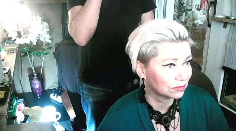 AimeeParadise: 売れ妻