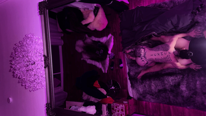 MissAlessaMilano: 16. Kalendar Advent 2025 - Bangun Melalui Blowjob Dan Menunggang