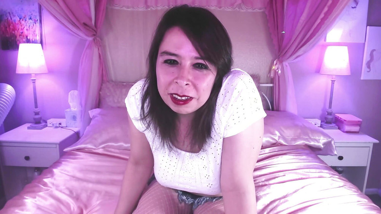 Lily Leigh: リリー リー カム ショー - 2023 年 11 月 18 日 - ディルド ショー (パート 1)