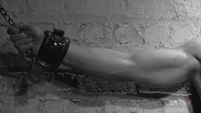 30 Minutes of Torment: Latin Hunk Diego Vena Brand New to BDSM