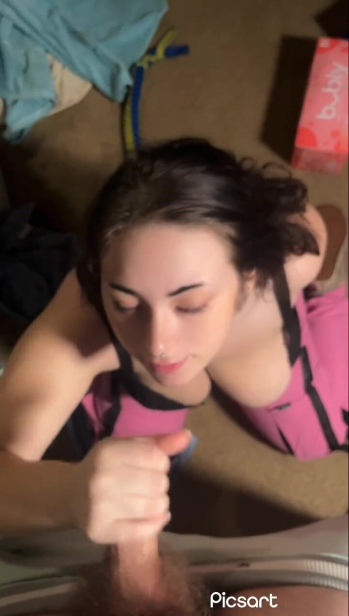 Mushroombitchx: クイックヘッドフェイシャル