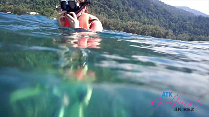 Classic ATK Girlfriends: Férias virtual na Ilha Tioman com Elena Koshka parte 4