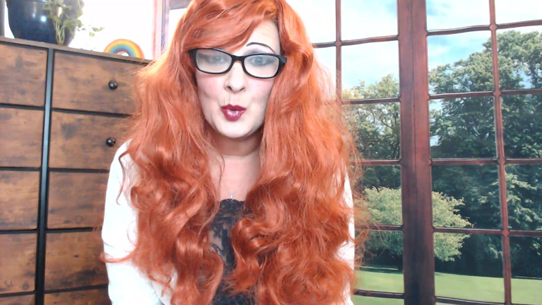 Abby Anna: Transformacja pasierbicy Nerdy Red Headed