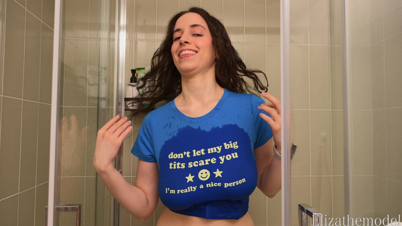 ElizaTheModel: 3 мокрых кроп-топа не до оргазма