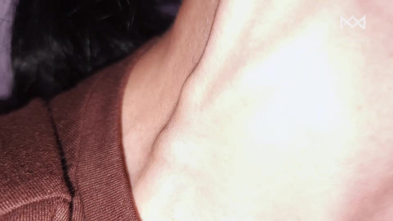 Angelmuscles: Perspektive: Sie ergab sich meinen adernen Armen