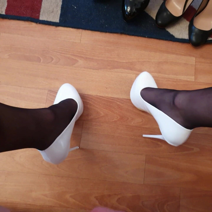 Milosbroz: Primele ejaculații pe noile tocuri albe