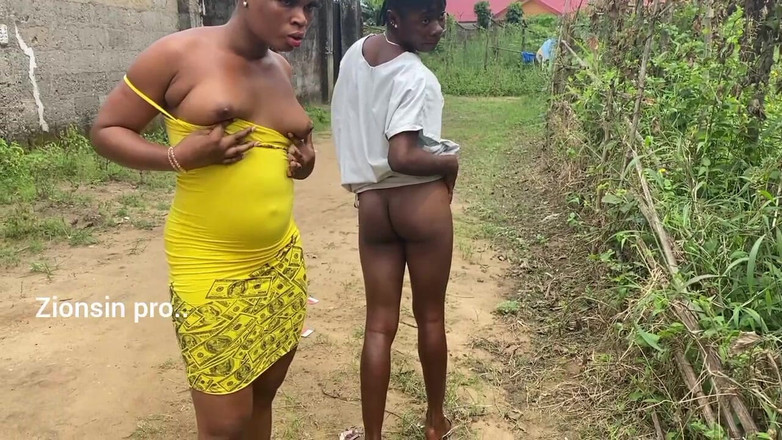 Zion: Stygg afrikansk tonåring som visar sina åsnor i brett dagsljus