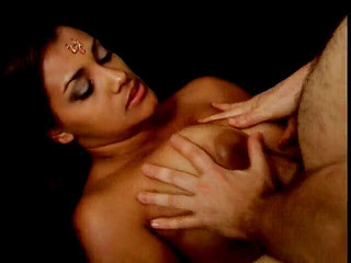 Girls Download Porn: Vollbusiges indisches küken hart geritten