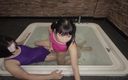 SissyKanisa: Sissykanisa y reina en bañera de jacuzzi