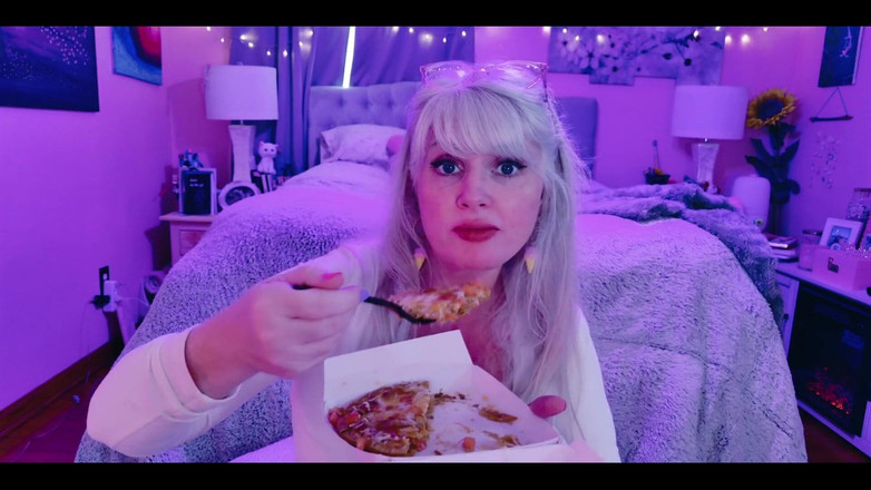 PaintedRose: Mexická pizza: Taco Bell Mukbang tady je