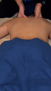 Asmr: el masaje de espalda y coño más relajante