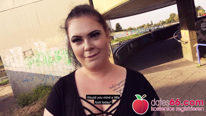 Dates66: Highway fuck! Anastasiaxxx banged with cars driving by!