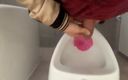 Idmir Sugary: Добірка - необрізаний хлопець писяє в різних місцях - urinal, зовні