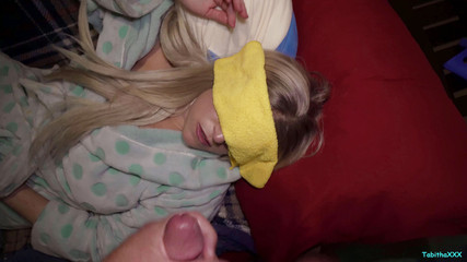 TabithaXXX: 角質義理の息子は、ステップママ全体のシリーズパート1 - 4