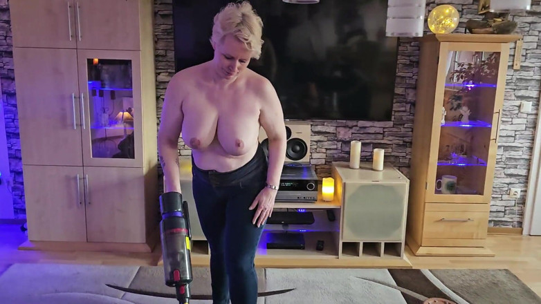 UserBitch1: Boring Housework