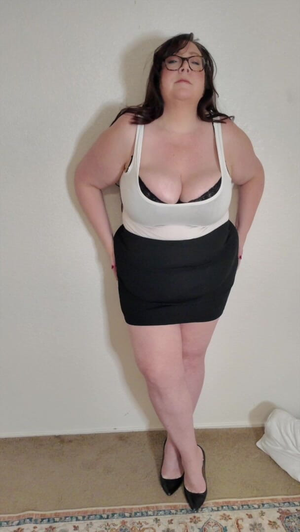 cutejayne: BBW-milf, Langsamer Strip, Dicke Titten Zeigen