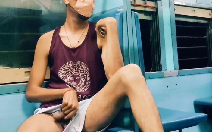Tani: Sexy Indian Gay in Train