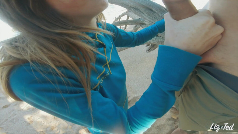 Lizandted: Sex on a Sardinian beach