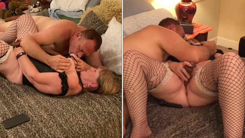 Carmen Angel: Nenek Carmen Angel dildo dan mubaligh dikongkek hingga orgasme