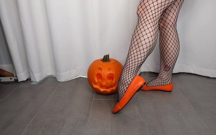 Deanna Deadly: Calf Muscle flex in fishnets-Halloween theme orange ballet flats