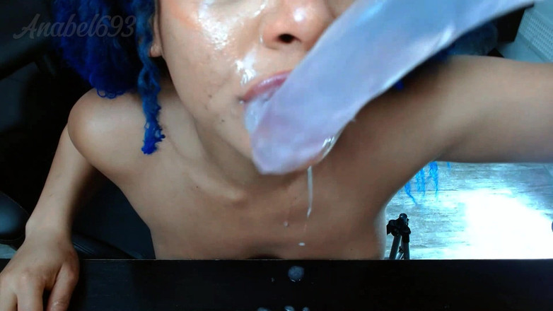 anabel693: Penisul alb vine să-mi fută gâtul suge suflete