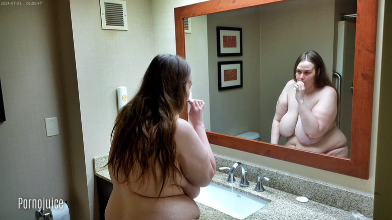 PornoJuice Faphouse: Une BBW à gros nichons adore les seins avec Erica Jane