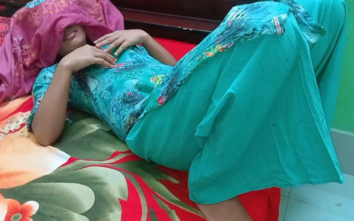 Riya Chowdhury: Секс з дівчиною поруч