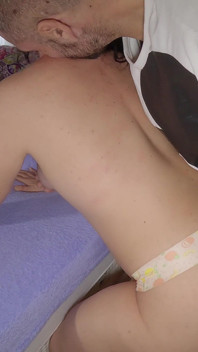 Ik neuk mijn hete stiefmoeder en kom binnen klaar. Amateur MILF Creampie