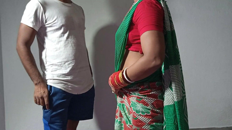 FireeCouple: Am lăsat-o pe fosta mea iubită în camera mea pentru RS 200