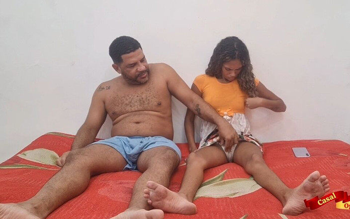 LeoOgro: Assistindo a série Lúcifer na Netflix com minha enteada