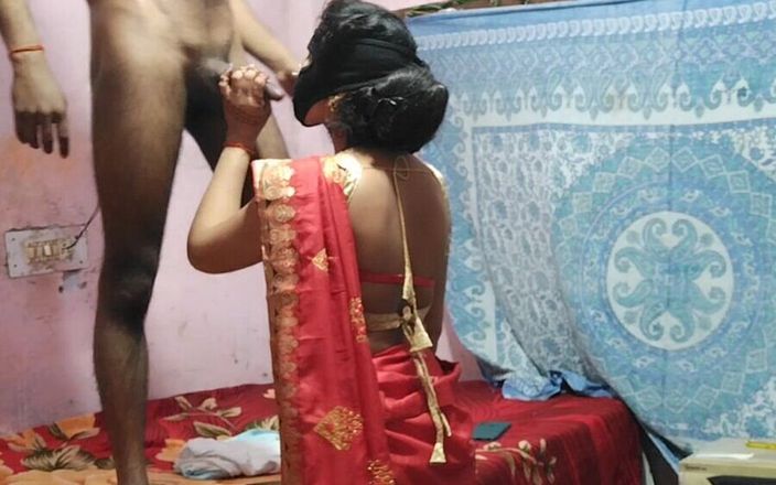 HotBhabhi420: 印度性感人妻ke ghar par aaye electrecian Mistri ne bhabhi ko apni...