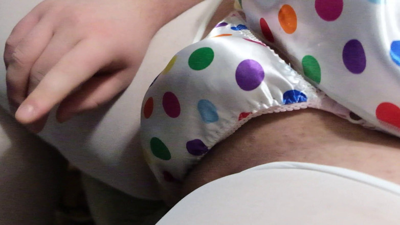 Thongsnpanties: Rainbow polka dot satin-tanga-spiel