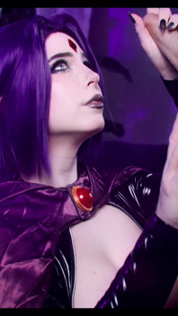 Teen Titans. Raven dostaje spermę z pochwy do ust - Mollyredwolf