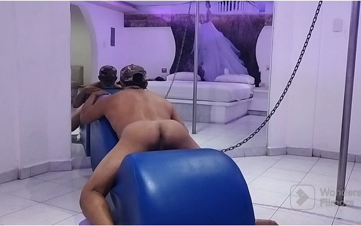 FrankSlave: 쾌락 채찍