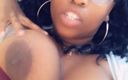 Diamond: Disfruta mis grandes tetas negras