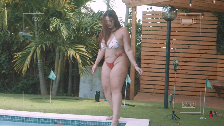 Red bottom productions: Sexy Pool Side Fuck
