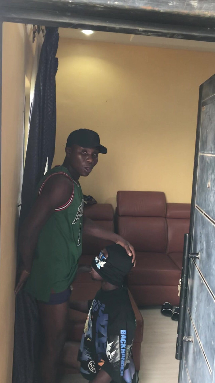 The dan: Kongkek Pembersih Saya Dalam Episod Depan Anjung 1