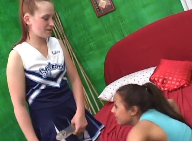 Lesbo Tube: Cheerleader fucking her ebony friend