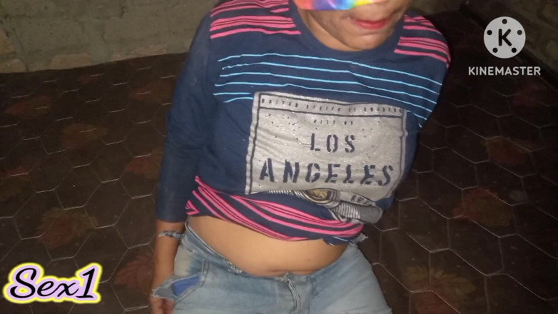Amrita32: Bhabhi Ji Ko Pela in Home