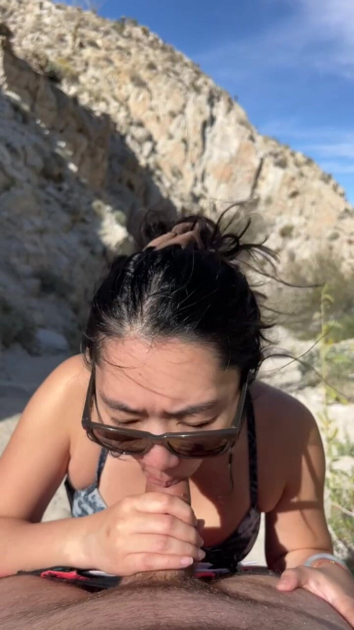 meimeiXXX: Pompino all'aperto durante le escursioni nel deserto - Wmaf Amatoriale - Sborrata...