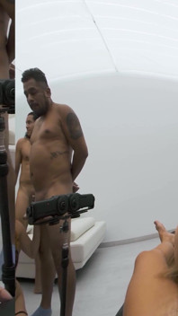 Gangbang bukkake 15 lelaki untuk 2 remaja latina (bahagian I)