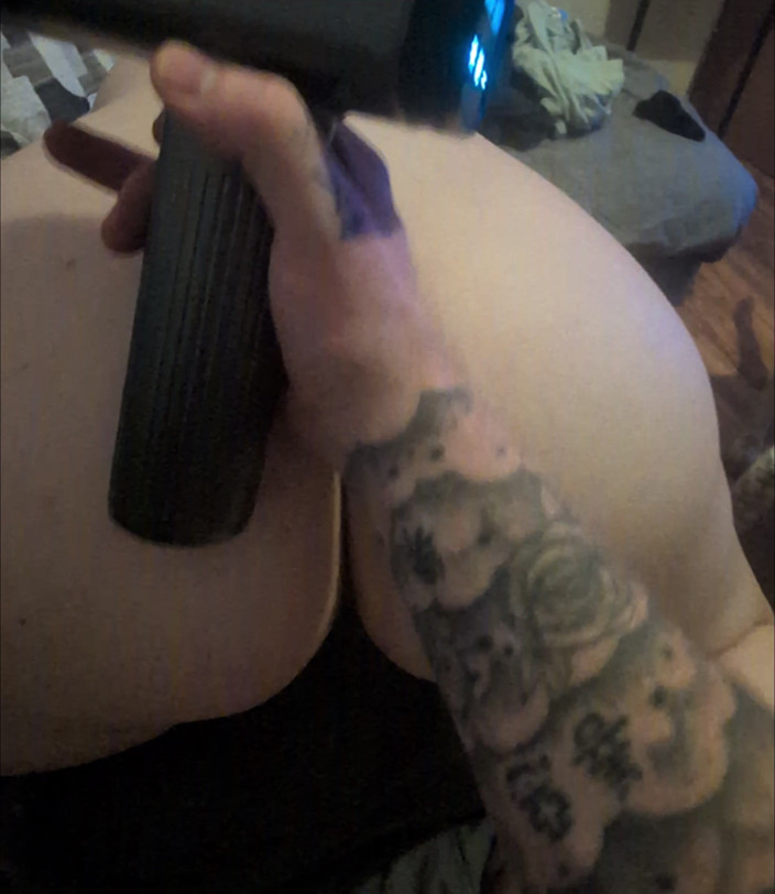 MarceloBatista1: Fucked by Massage Gun