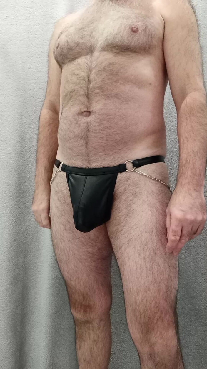 Bob Vajra: Essayer de nouveaux bijoux