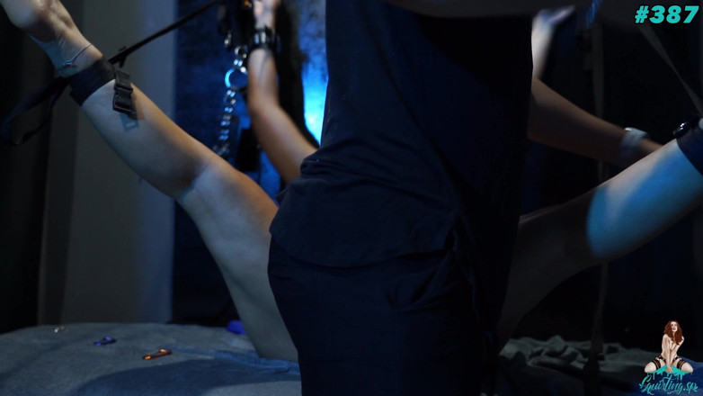 Squirting Sp: मालिश: गोल-मटोल लड़की जिसने सभी को बांधा और बहुत फुहार छोड़ी