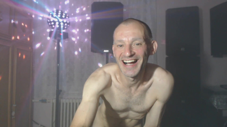 TIVADAR 73: Tivadar 73 (model de stripchat) spectacol erotic și pișare
