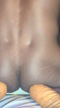 La figa bagnata rende il sesso così dolce