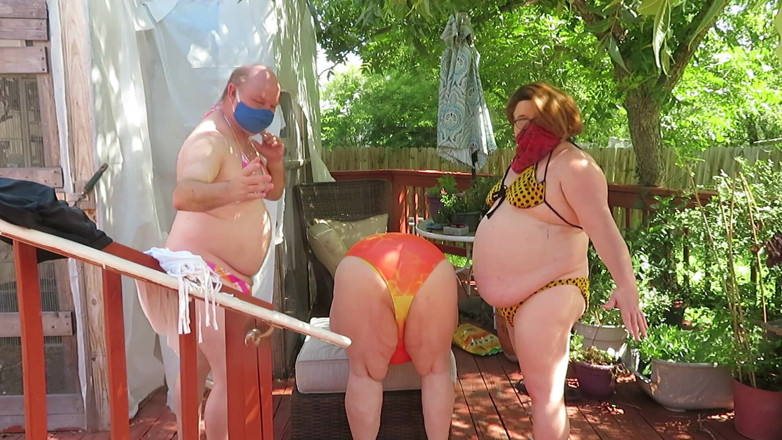BBW nurse Vicki adventures with friends: Spank me for Stepdaddy